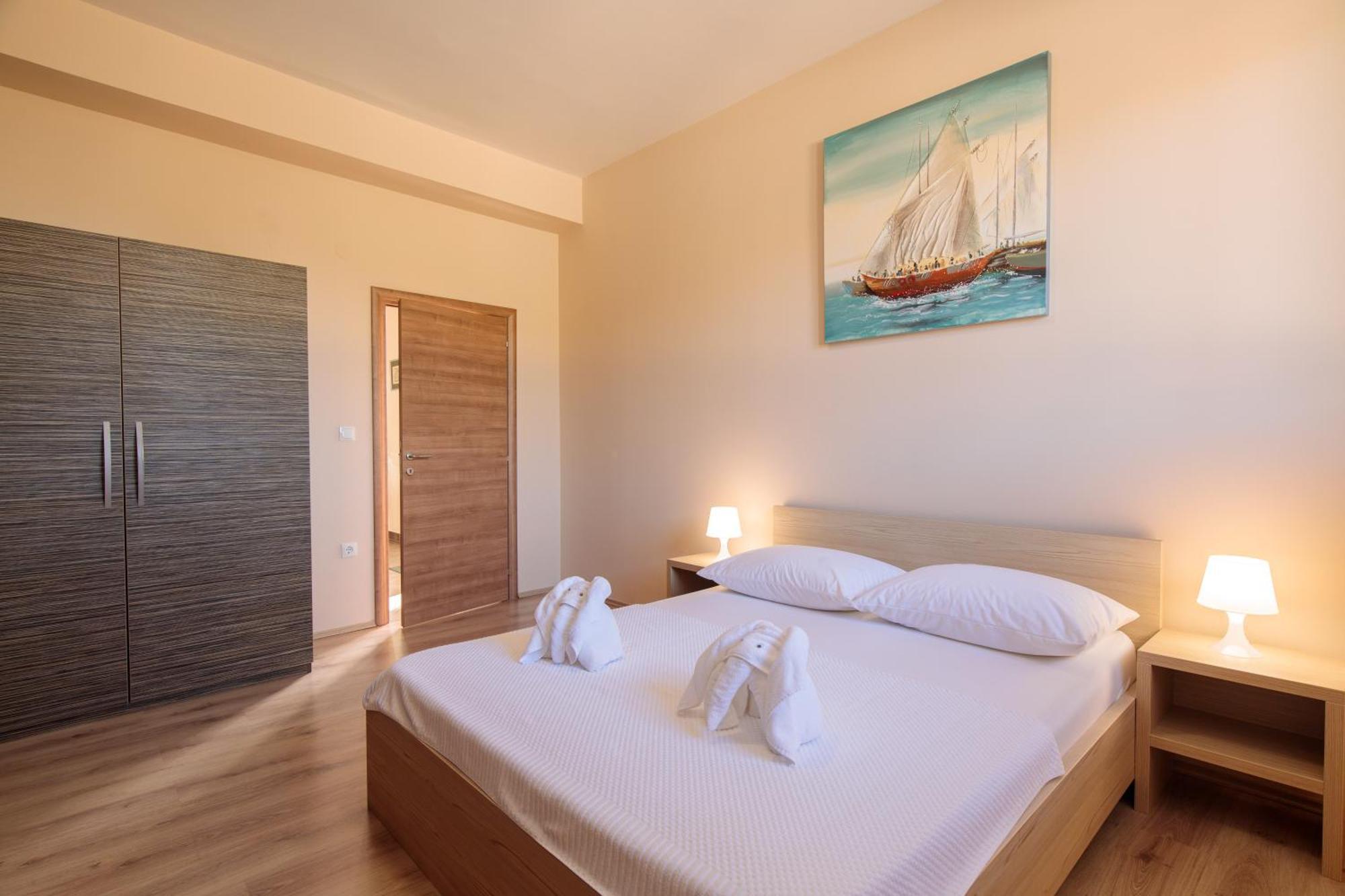 Apartments Tm Krk Town Exterior photo